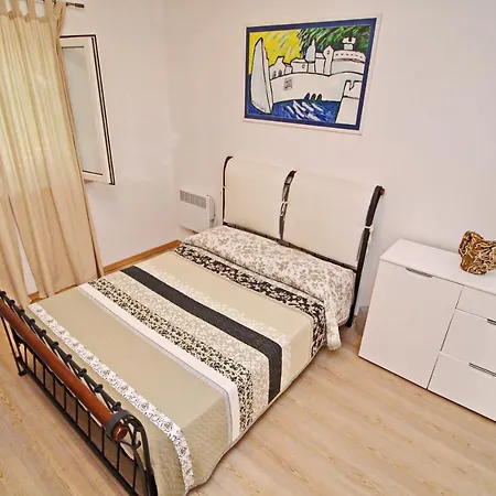 Apartment Maja Apartman *