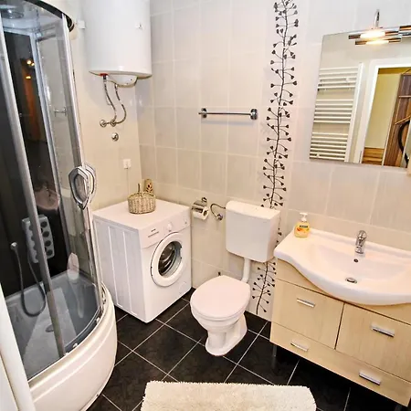 Apartment Maja