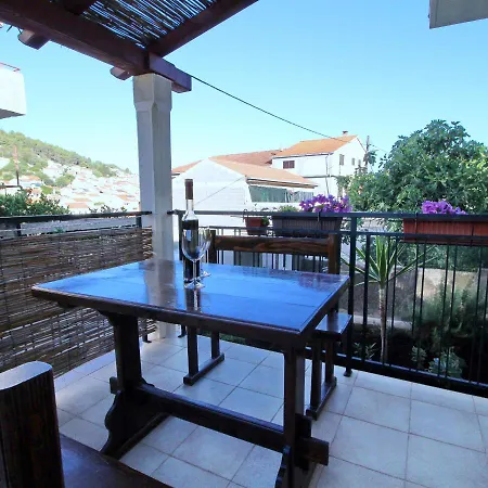 Apartment Wish Vela Luka شقة فيلا لوكا